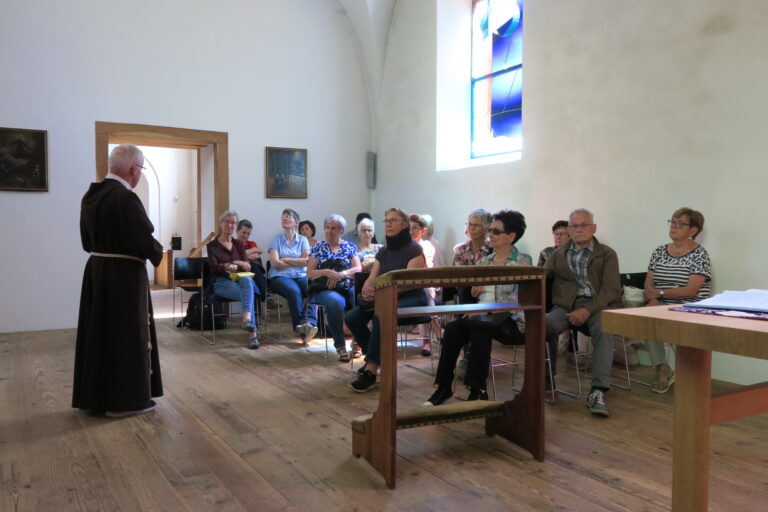 Besuch des Kapuzinerklosters in Feldkirch - Image 2