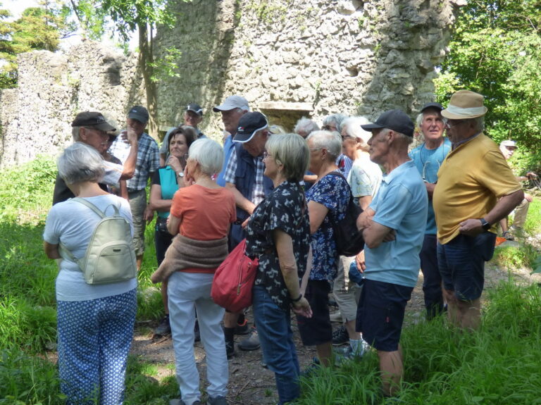 Koblacher Seniorinnen und Senioren auf der Neuburg - Image 7