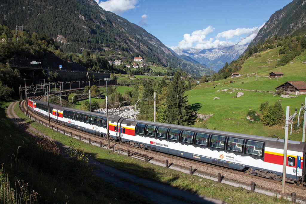 Busreise Gotthard Panorama Express - Slide 2